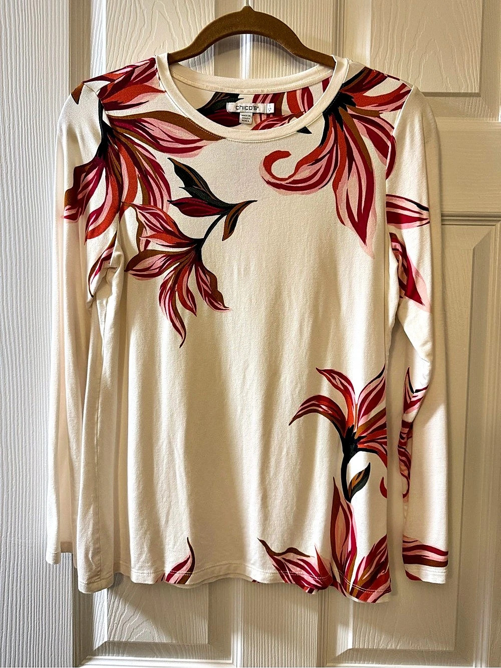 Chico's Floral Long Sleeve Top Cream Size Medium Like New